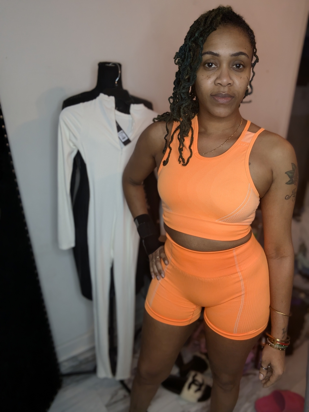 Seamless High-Waist Active Shorts - Neon Orange And Turquoise Blue